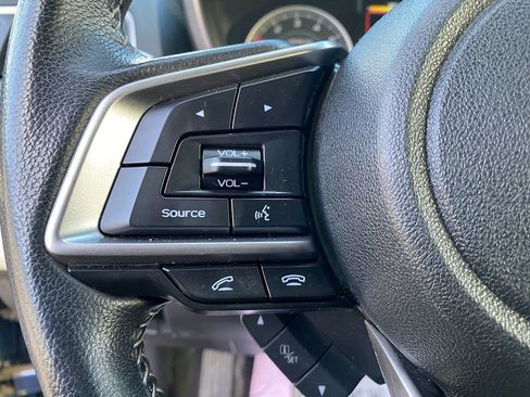 Used 2022 Subaru Ascent Premium w/ Convenience Package image 16