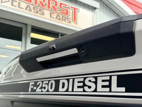 Used 2017 Ford F250 Platinum w/ Platinum Ultimate Package image 11