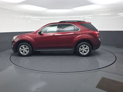 Used 2017 Chevrolet Equinox LT