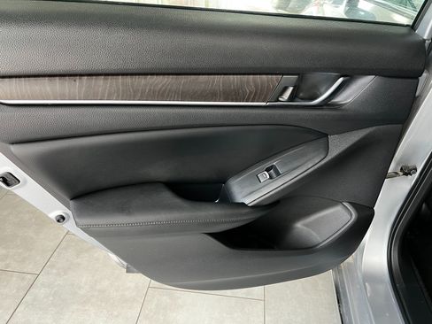 Used 2018 Honda Accord EX-L image 20