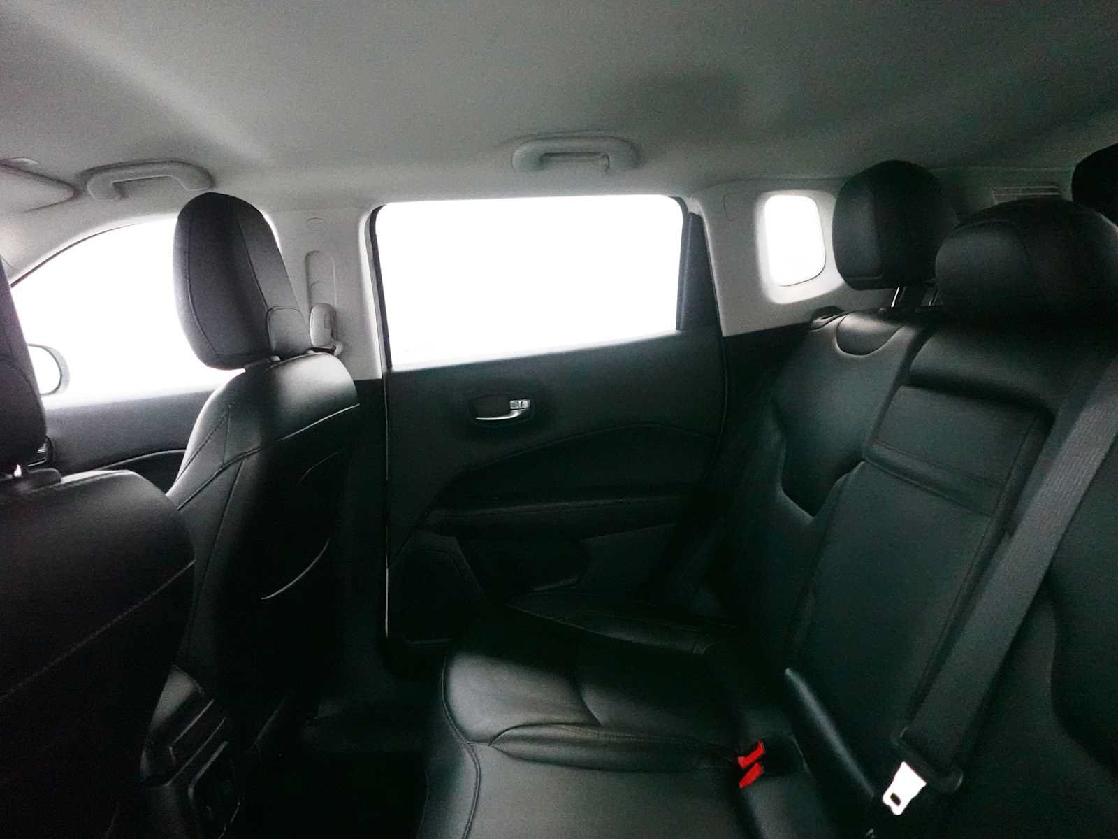 Used 2019 Jeep Compass Limited AWD/4WD image 26
