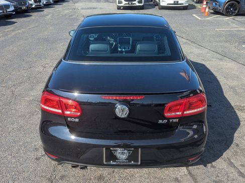 Used 2014 Volkswagen Eos image 8