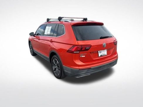 Used 2018 Volkswagen Tiguan S FWD image 3
