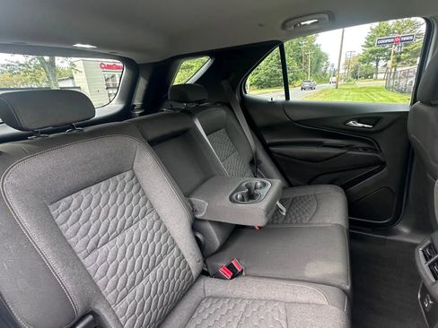 Used 2019 Chevrolet Equinox LT image 37