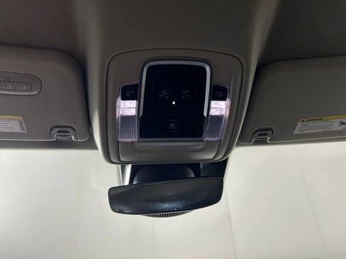 Used 2022 RAM 1500 Laramie image 25