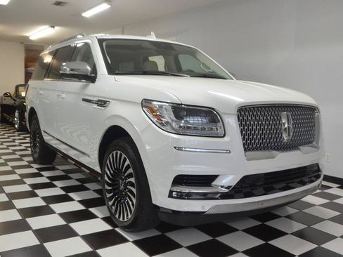 Used 2020 Lincoln Navigator Black Label AWD/4WD image 3