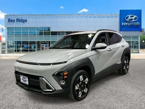 Used 2025 Hyundai Kona SEL AWD/4WD image 10