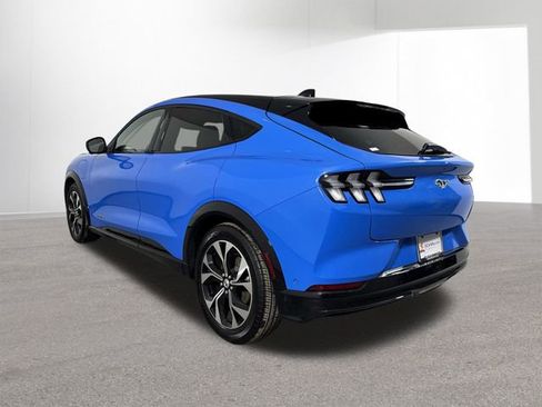 Used 2022 Ford Mustang Mach-E Premium image 31