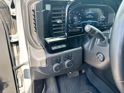 Used 2024 Chevrolet Silverado 1500 ZR2 w/ Technology Package image 10