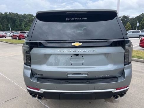 New 2026 Chevrolet Suburban Premier image 5