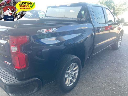 Used 2023 Chevrolet Silverado 1500 RST AWD/4WD image 4