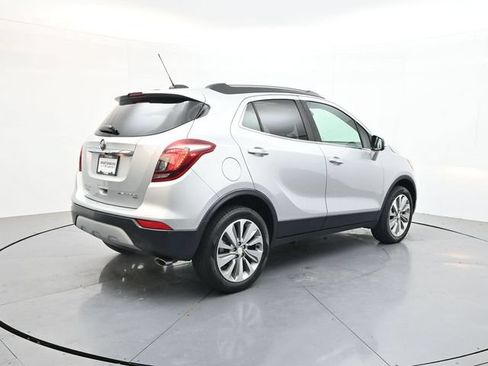 Used 2018 Buick Encore Preferred AWD/4WD image 7