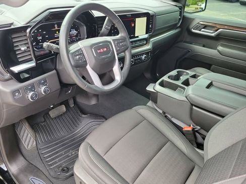 Used 2024 GMC Sierra 1500 Elevation AWD/4WD image 14