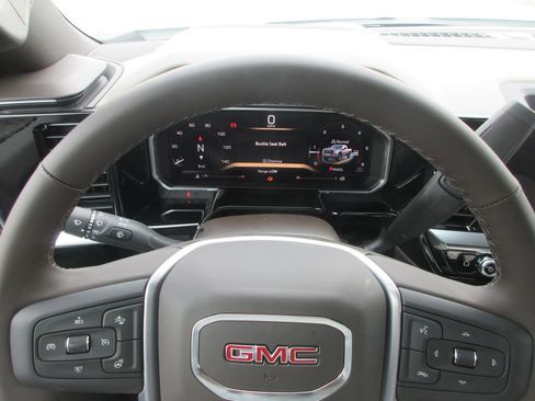 New 2026 GMC Sierra 2500 SLT w/ SLT Premium Package image 17