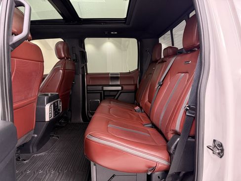Used 2019 Ford F250 Platinum w/ Platinum Ultimate Package image 27