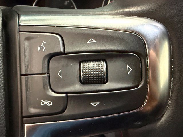 Used 2025 Chevrolet Blazer RS FWD image 15