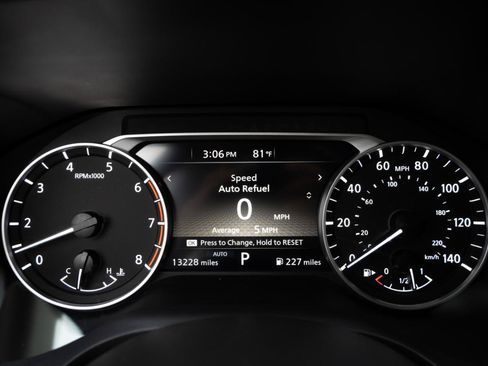 Used 2023 Nissan Rogue SV AWD/4WD image 27