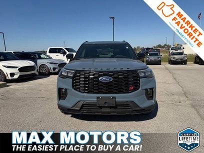 New 2025 Ford Explorer ST