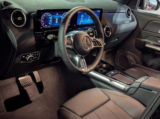 Used 2025 Mercedes-Benz GLA 250 video 3