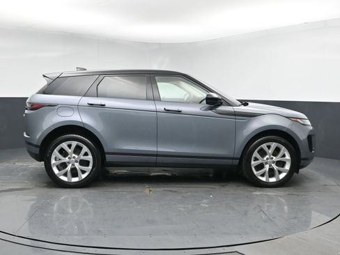 Used 2021 Land Rover Range Rover Evoque SE image 3