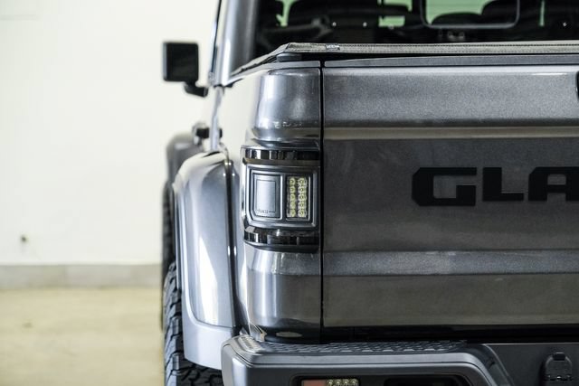 Used 2025 Jeep Gladiator Sport AWD/4WD image 39