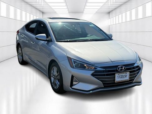Used 2020 Hyundai Elantra Value Edition w/ Cargo Package (C1) FWD image 3