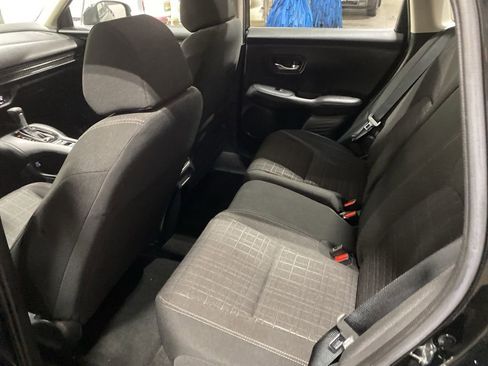 Certified 2023 Honda HR-V LX image 16