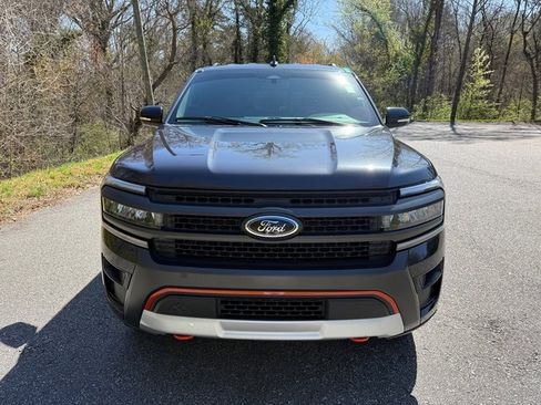 Used 2024 Ford Expedition Timberline image 3