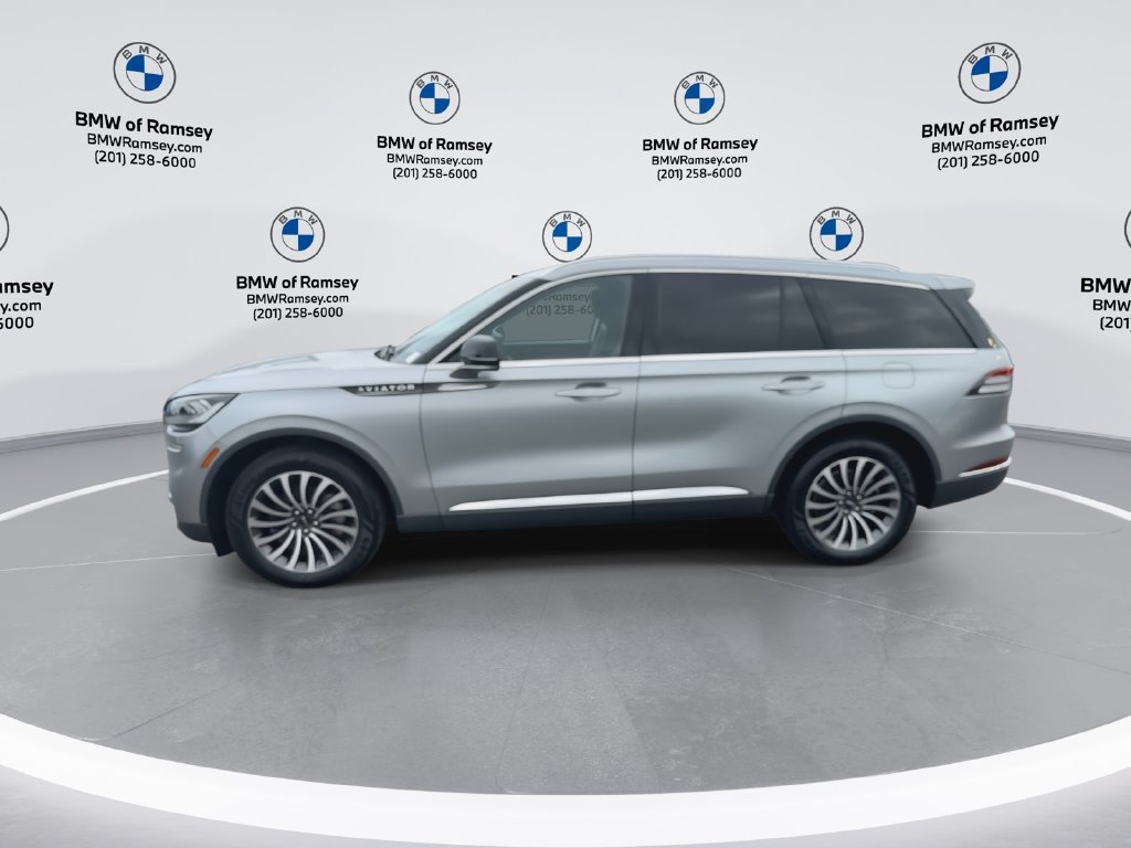 Used 2023 Lincoln Aviator AWD w/ Premium Package image 5