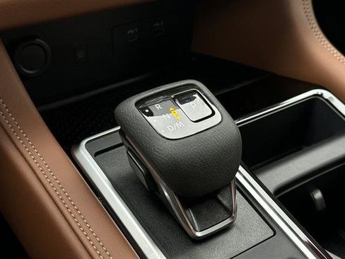 New 2025 Nissan Pathfinder Platinum w/ Cargo Package image 24