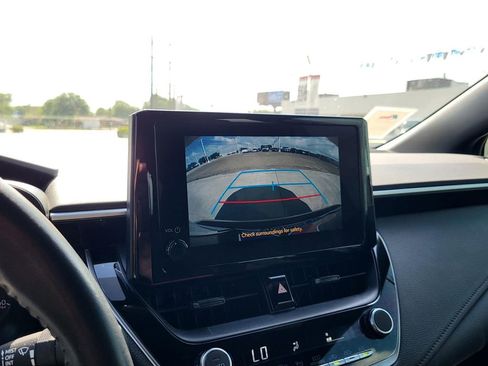 Used 2025 Toyota Corolla SE FWD image 26