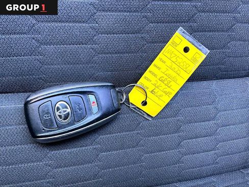 Used 2022 Toyota GR86 w/ ALL Weather Mat Package (TMS) RWD image 14