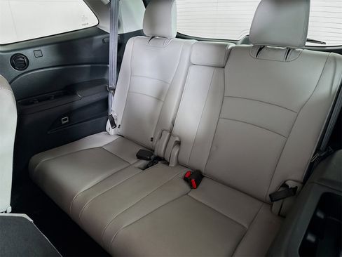 Used 2022 Honda Pilot Special Edition image 20