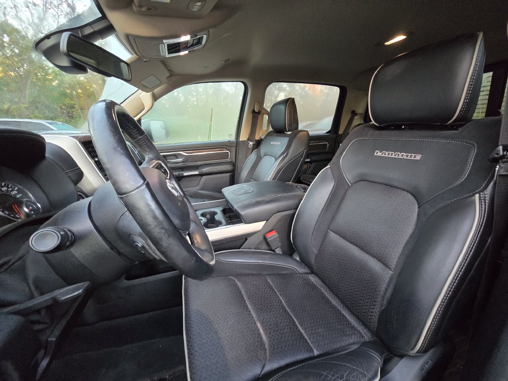 Used 2020 RAM 1500 Laramie AWD/4WD image 22