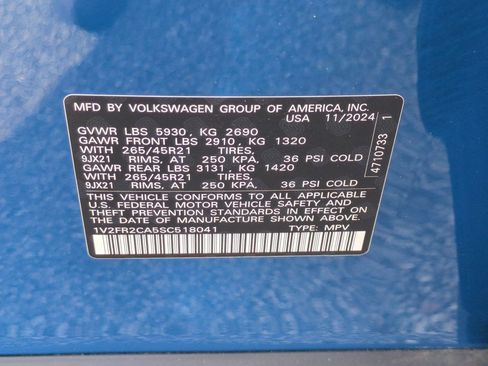 Used 2025 Volkswagen Atlas SEL Premium R-Line image 48