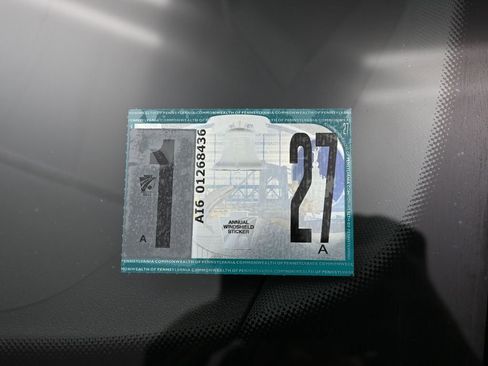 Used 2023 Audi Q4 e-tron Premium w/ Convenience Package image 9