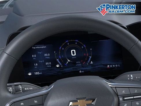 New 2026 Chevrolet Suburban Premier image 18