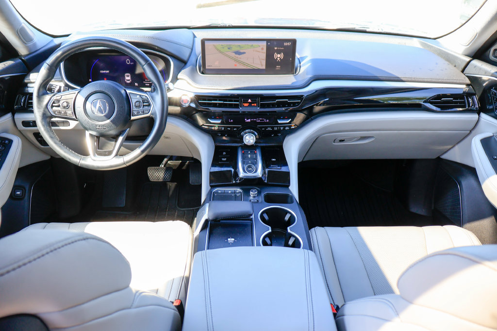Used 2023 Acura MDX w/ Technology Package FWD image 7