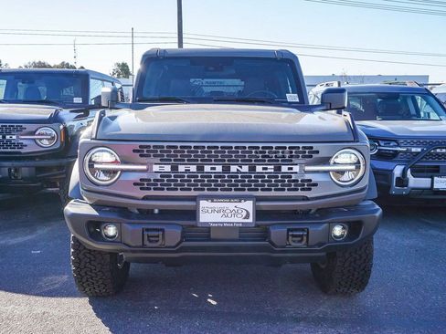 New 2025 Ford Bronco Badlands AWD/4WD image 2