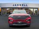 Used 2022 Ford Explorer XLT w/ Equipment Group 202A image 2