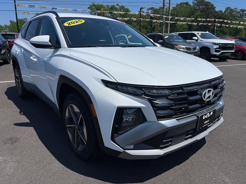 Used 2025 Hyundai Tucson SEL AWD/4WD image 12