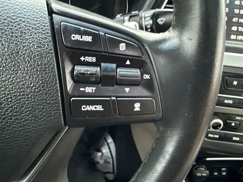 Used 2015 Hyundai Genesis 3.8 w/ Option Group 04 image 26