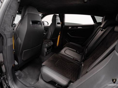 Used 2024 Lamborghini Urus S image 54