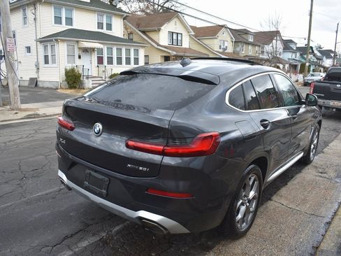 Used 2024 BMW X4 xDrive30i image 6