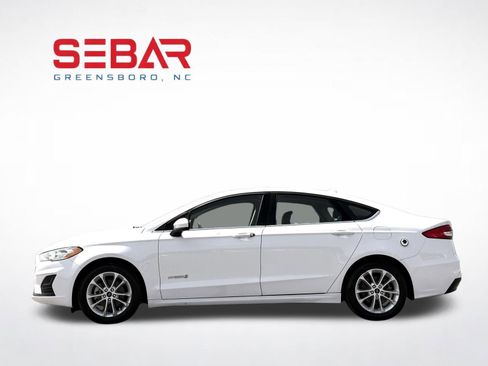 Used 2019 Ford Fusion SE FWD image 9