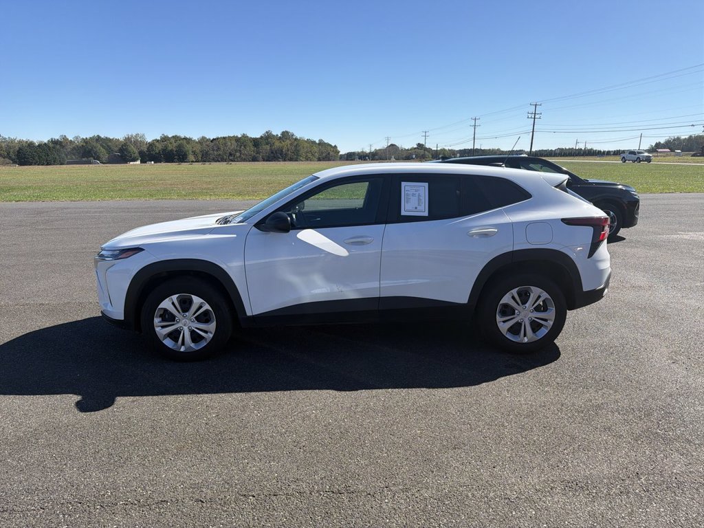 Certified 2026 Chevrolet Trax LS FWD image 5