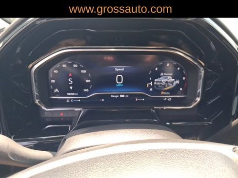 Used 2024 Chevrolet Silverado 2500 LTZ w/ LTZ Convenience Package AWD/4WD image 14