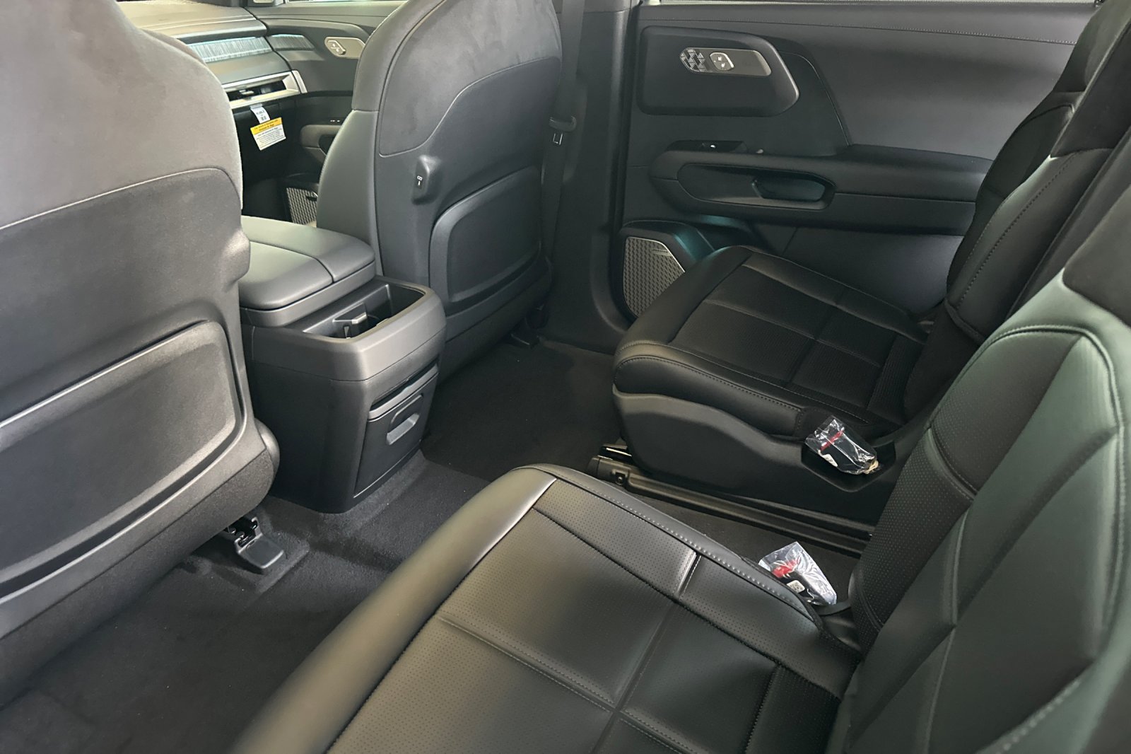New 2027 Kia Telluride SX Prestige AWD/4WD image 12