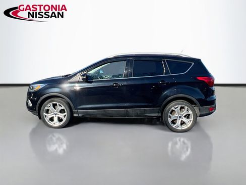 Used 2019 Ford Escape Titanium w/ U9j03 - Titanium Tow Package image 5