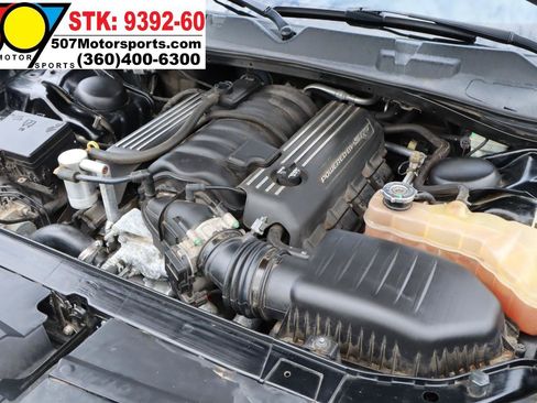 Used 2015 Dodge Challenger R/T Scat Pack w/ Leather Interior Group RWD image 20
